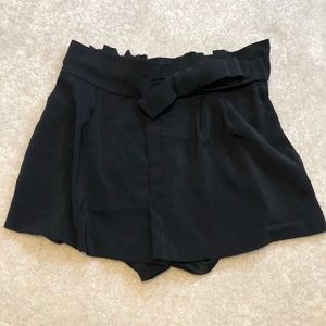 Zara Shorts- Size Med